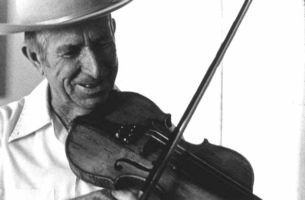 man-playing-violin